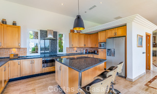 Exclusive Mediterranean-style villa for sale on a spacious plot in Marbella - Benahavís 797056 