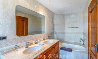 Exclusive Mediterranean-style villa for sale on a spacious plot in Marbella - Benahavís 797071 