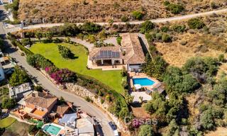 Exclusive Mediterranean-style villa for sale on a spacious plot in Marbella - Benahavís 797089 