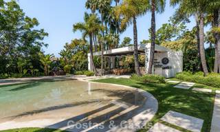 Exclusive luxury villa with spectacular indoor and outdoor swimming pool for sale in Nueva Andalucía, Marbella 798056 