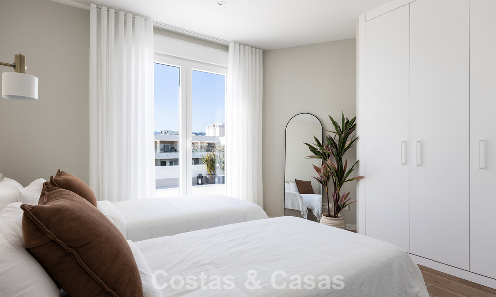 Modern penthouse with wraparound terrace and 360° views for sale in Nueva Andalucía, Marbella 798082