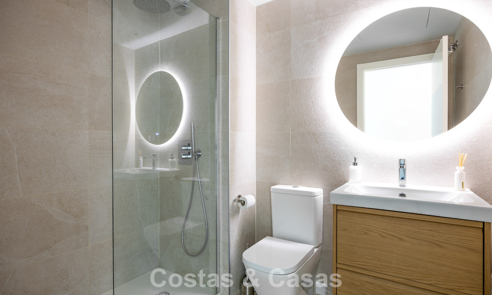 Modern penthouse with wraparound terrace and 360° views for sale in Nueva Andalucía, Marbella 798087