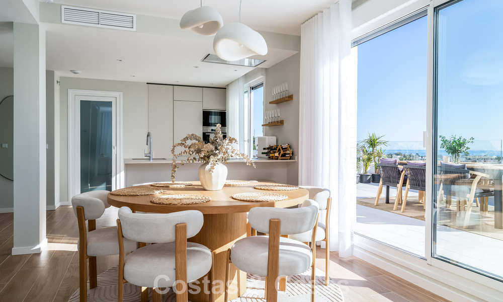Modern penthouse with wraparound terrace and 360° views for sale in Nueva Andalucía, Marbella 798096