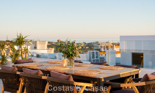 Modern penthouse with wraparound terrace and 360° views for sale in Nueva Andalucía, Marbella 798106 