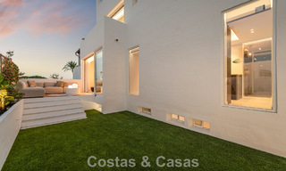 Renovated townhouse for sale on the golden mile, within walking distance of the beach and Puente Romano, Marbella 797312 