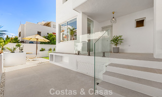 Renovated townhouse for sale on the golden mile, within walking distance of the beach and Puente Romano, Marbella 797334 