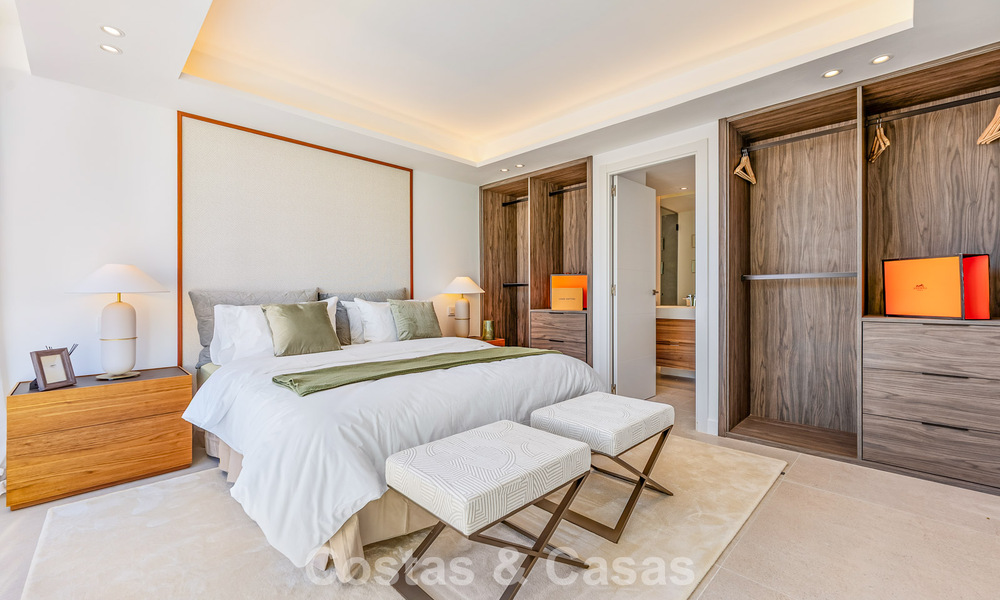 Renovated townhouse for sale on the golden mile, within walking distance of the beach and Puente Romano, Marbella 797335