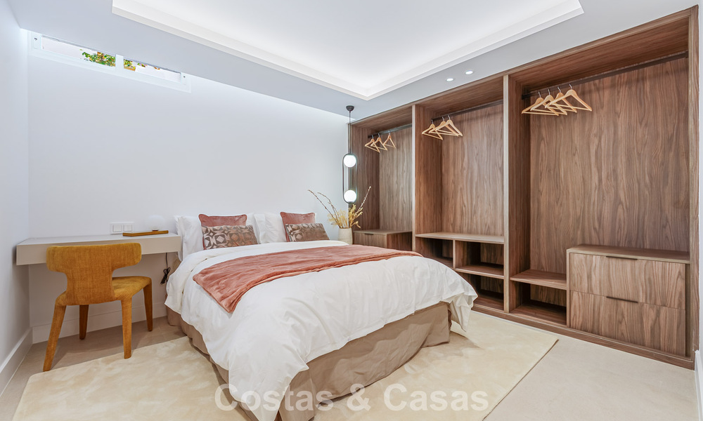 Renovated townhouse for sale on the golden mile, within walking distance of the beach and Puente Romano, Marbella 797349