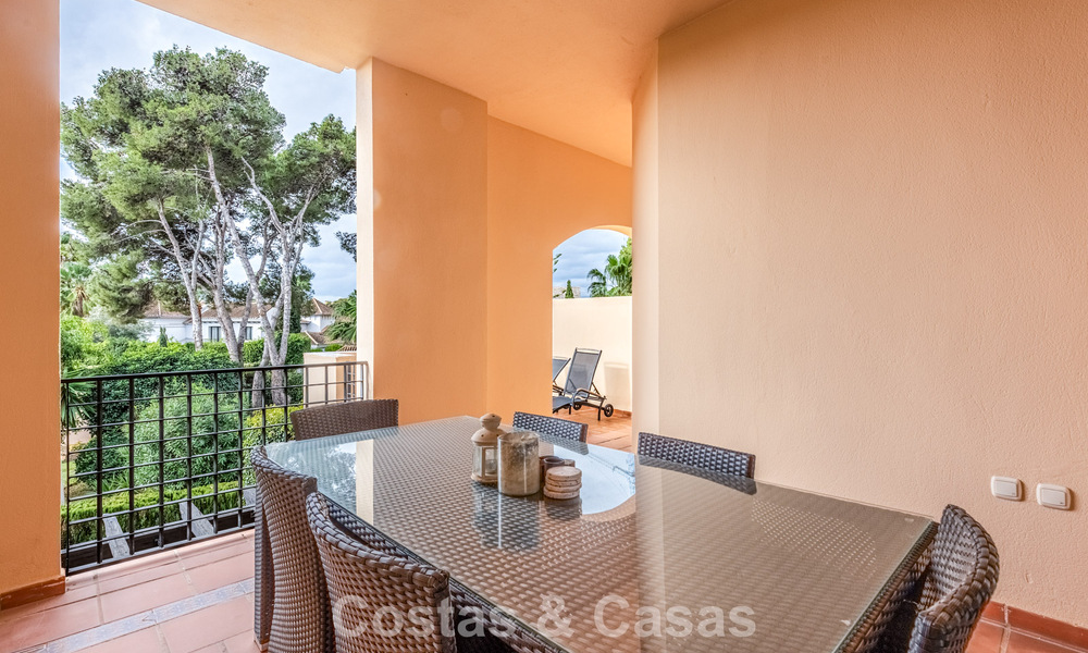 Exclusive apartment for sale 150m from the beach near Puerto Banús, Marbella 797165