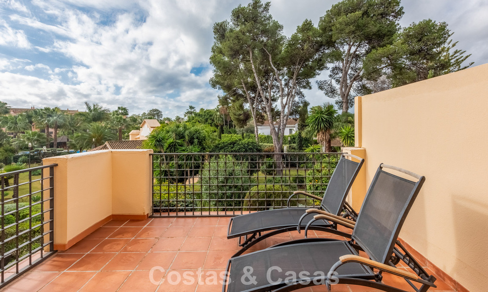 Exclusive apartment for sale 150m from the beach near Puerto Banús, Marbella 797166