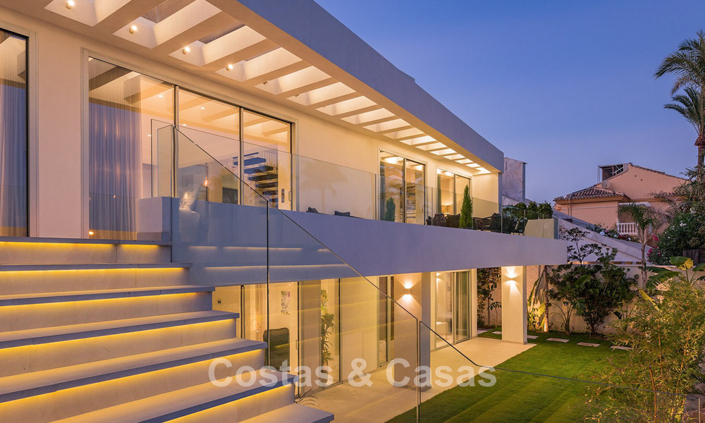Exclusive, modern beachfront villa for sale with direct access to the beach in Mijas, Costa del Sol 797396