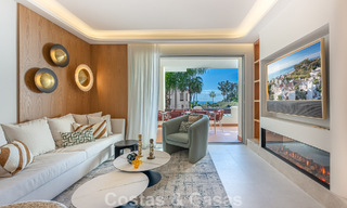 First-class apartment for sale with sea views in a beachfront complex on the New Golden Mile between Marbella and Estepona 797409 