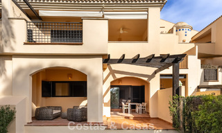 Luxury beachside apartment with private garden for sale just steps from the beach near Puerto Banús, Marbella 797547 