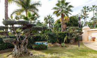 Luxury beachside apartment with private garden for sale just steps from the beach near Puerto Banús, Marbella 797558 