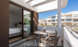 Modern luxury penthouse with spacious rooftop terrace for sale near Estepona town centre 797661 