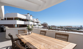 Modern luxury penthouse with spacious rooftop terrace for sale near Estepona town centre 797663 