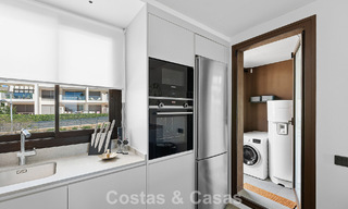 Modern luxury penthouse with spacious rooftop terrace for sale near Estepona town centre 797668 