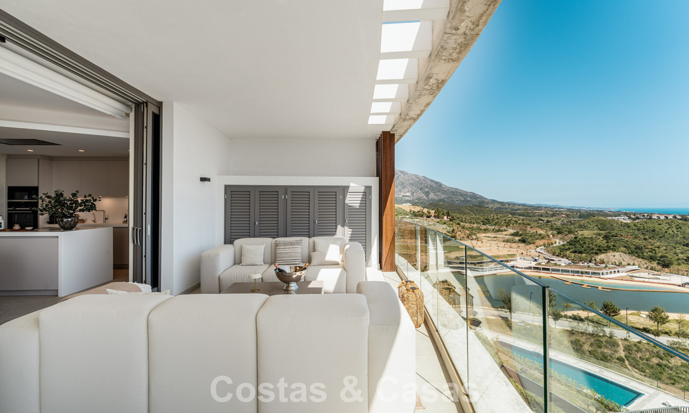 Bright, contemporary luxury penthouse for sale with sea views in the hills of La Quinta Resort in Marbella - Benahavís 797707