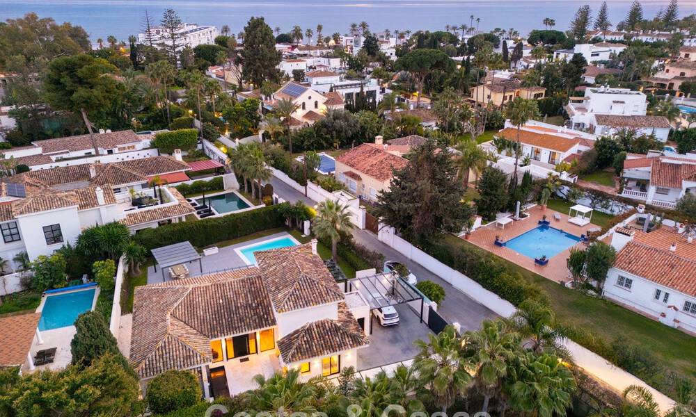 Contemporary mediterranean villa for sale within walking distance of the beach and amenities of San Pedro, Marbella 797875