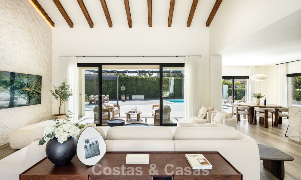 Contemporary mediterranean villa for sale within walking distance of the beach and amenities of San Pedro, Marbella 797889