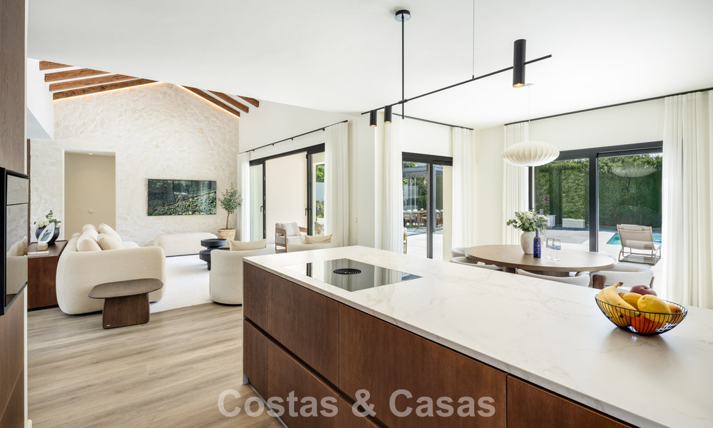 Contemporary mediterranean villa for sale within walking distance of the beach and amenities of San Pedro, Marbella 797892
