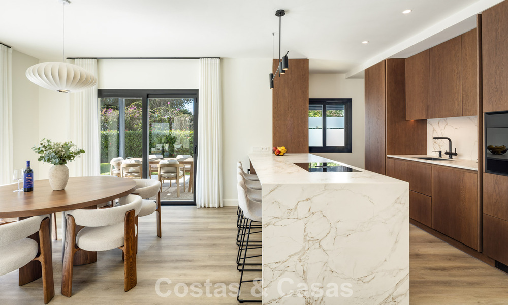 Contemporary mediterranean villa for sale within walking distance of the beach and amenities of San Pedro, Marbella 797894