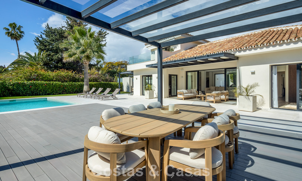 Contemporary mediterranean villa for sale within walking distance of the beach and amenities of San Pedro, Marbella 797896