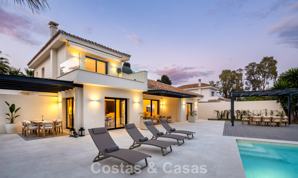 Contemporary mediterranean villa for sale within walking distance of the beach and amenities of San Pedro, Marbella 797905