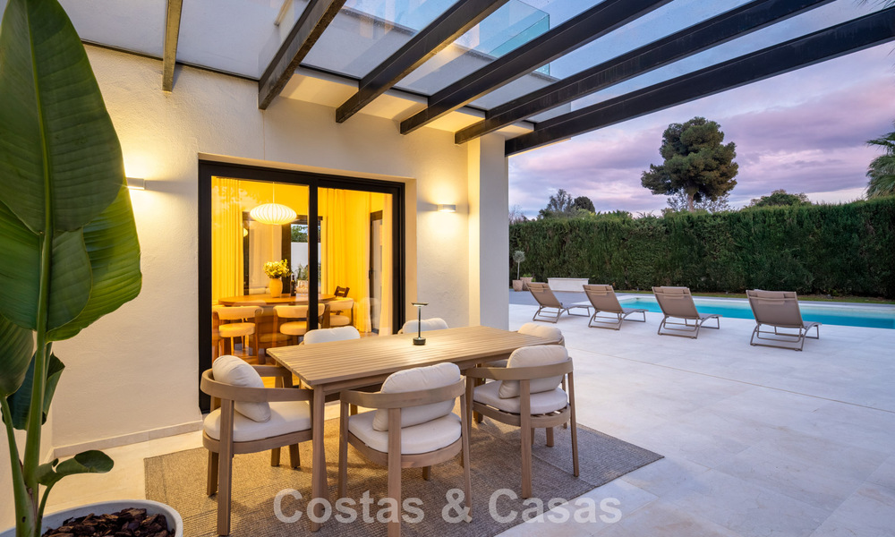 Contemporary mediterranean villa for sale within walking distance of the beach and amenities of San Pedro, Marbella 797906