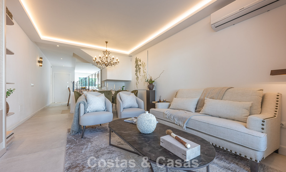 Contemporary renovated townhouse for sale in Aloha, surrounded by golf courses in Nueva Andalucía, Marbella 797922