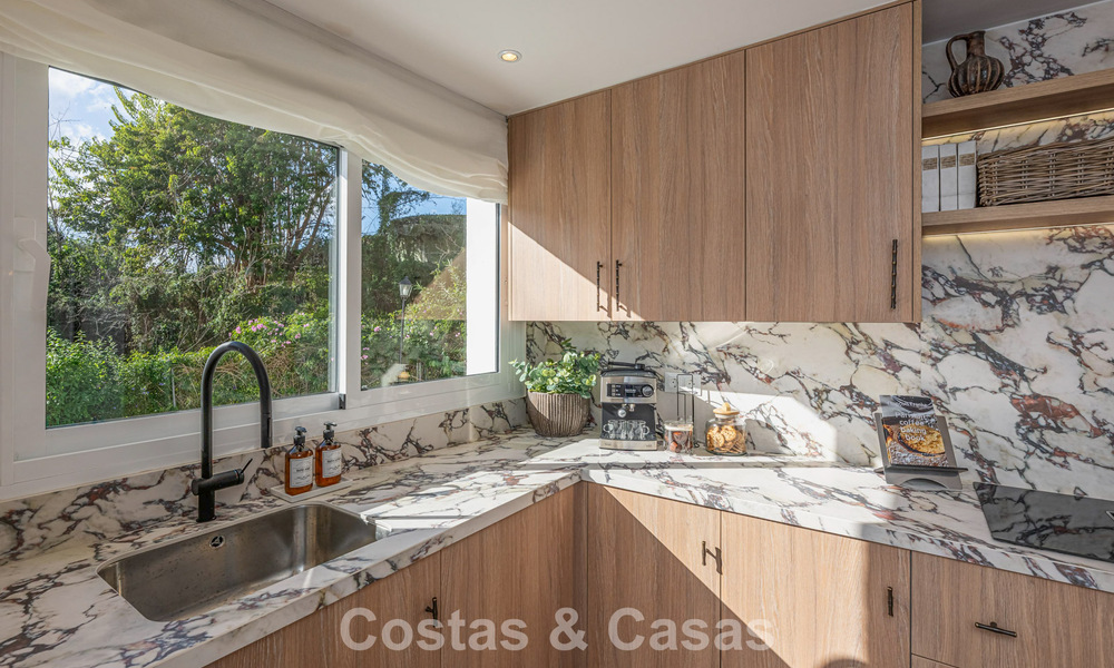 Contemporary renovated townhouse for sale in Aloha, surrounded by golf courses in Nueva Andalucía, Marbella 797930