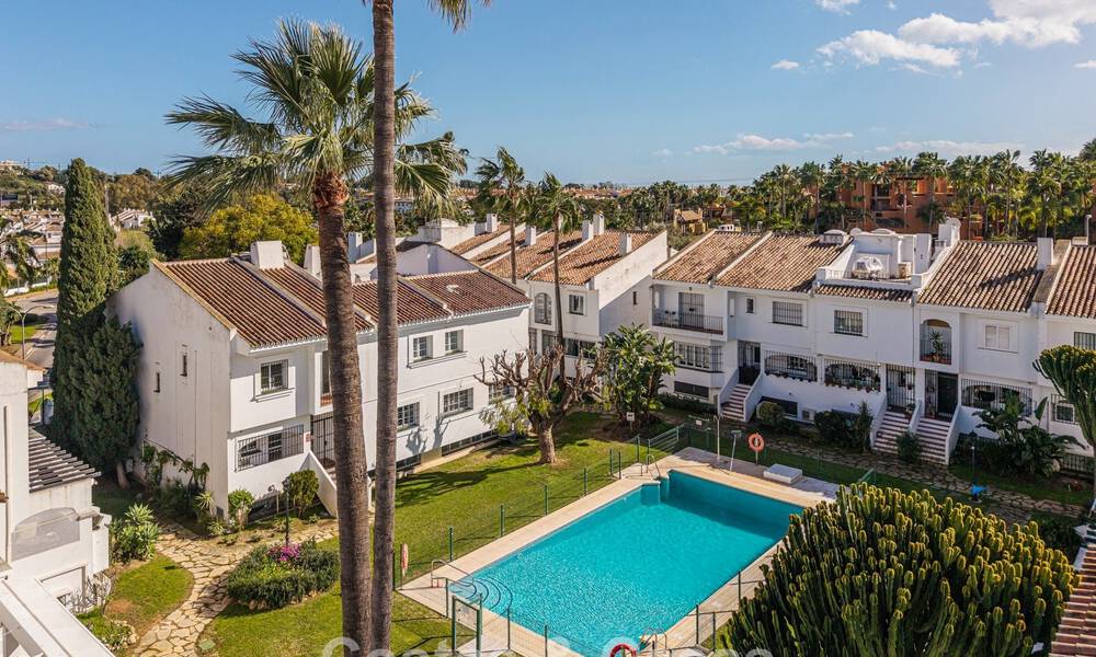 Contemporary renovated townhouse for sale in Aloha, surrounded by golf courses in Nueva Andalucía, Marbella 797934