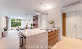 Stylish renovated garden apartment for sale on a prestigious golf course in La Quinta, Benahavís - Marbella 797944 