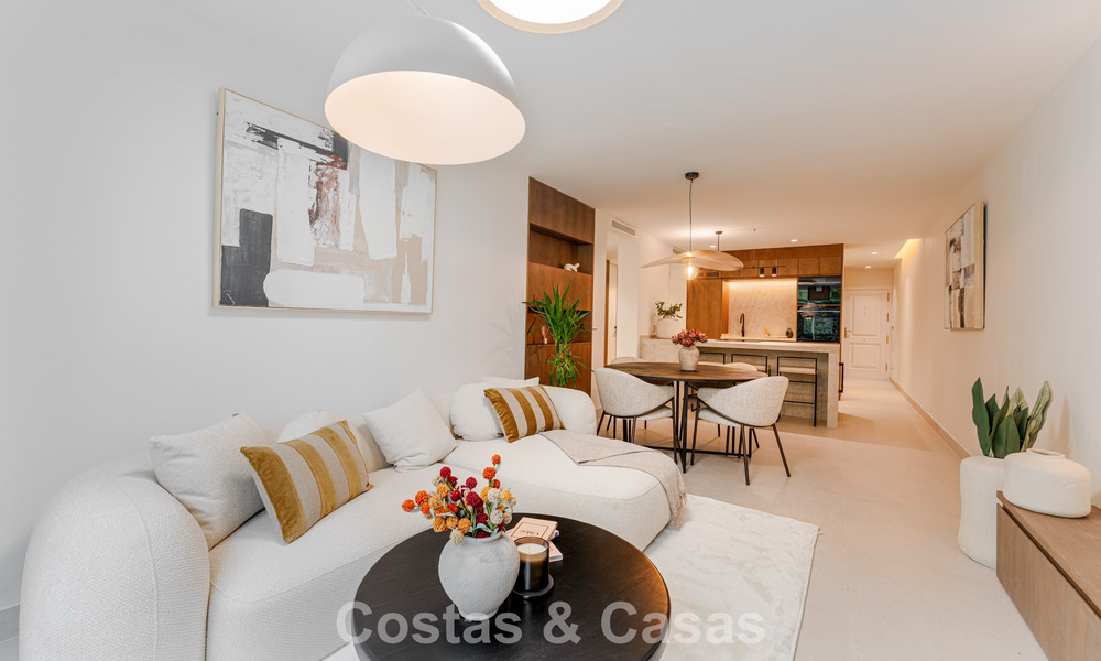 Stylish renovated garden apartment for sale on a prestigious golf course in La Quinta, Benahavís - Marbella 797948