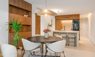 Stylish renovated garden apartment for sale on a prestigious golf course in La Quinta, Benahavís - Marbella 797952 