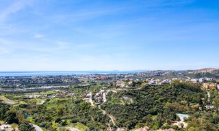 Spacious 2-Bedroom Apartment with Sea Views for Sale in Marbella - Benahavís 797972 