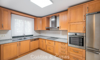 Move-in ready, spacious, luxury apartment with sea views for sale in Marbella - Benahavís 798157 