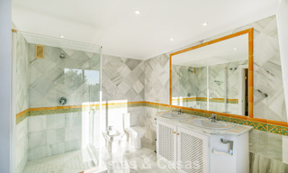 Move-in ready, spacious, luxury apartment with sea views for sale in Marbella - Benahavís 798161 