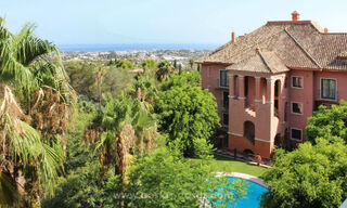 Move-in ready, spacious, luxury apartment with sea views for sale in Marbella - Benahavís 798521 