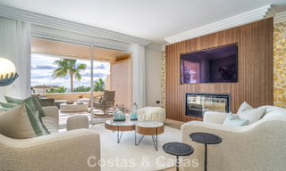 Spacious, modernised 4-bedroom apartment with sea views for sale in Nueva Andalucía, Marbella 798225 