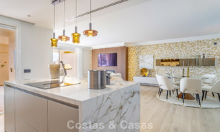 Spacious, modernised 4-bedroom apartment with sea views for sale in Nueva Andalucía, Marbella 798242 