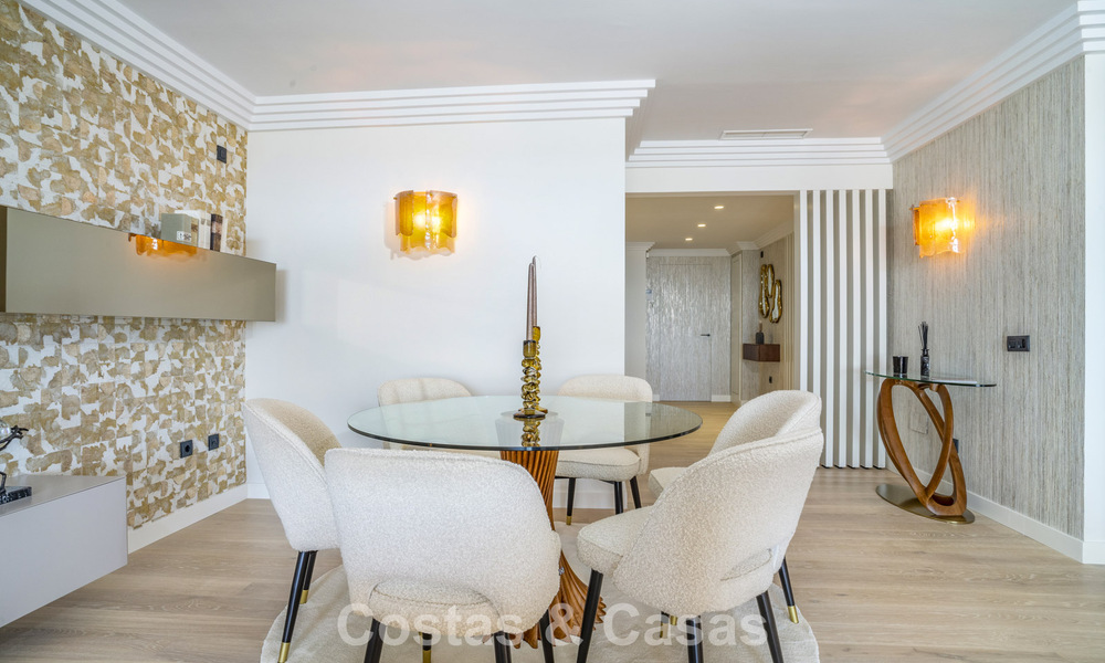 Spacious, modernised 4-bedroom apartment with sea views for sale in Nueva Andalucía, Marbella 798247