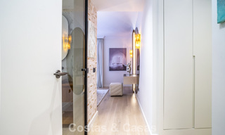 Spacious, modernised 4-bedroom apartment with sea views for sale in Nueva Andalucía, Marbella 798255 