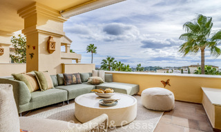 Spacious, modernised 4-bedroom apartment with sea views for sale in Nueva Andalucía, Marbella 798263 