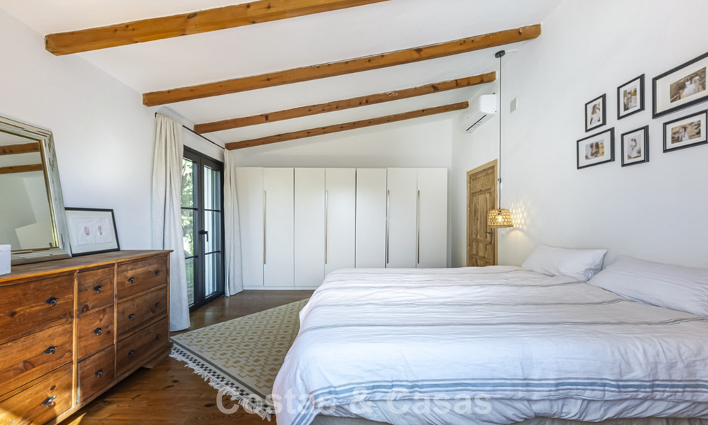 Charming rustic villa with modern comfort for sale in Guadalmina Alta, Marbella 798271