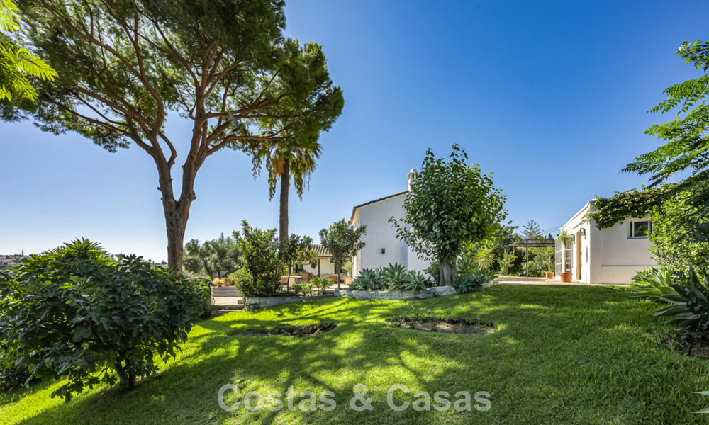 Charming rustic villa with modern comfort for sale in Guadalmina Alta, Marbella 798279