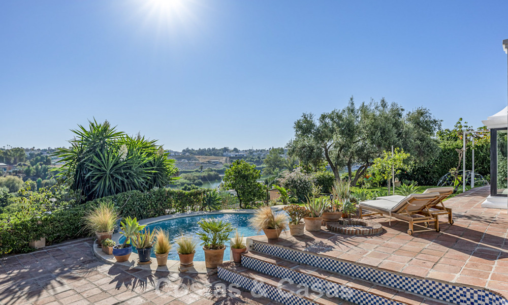 Charming rustic villa with modern comfort for sale in Guadalmina Alta, Marbella 798282