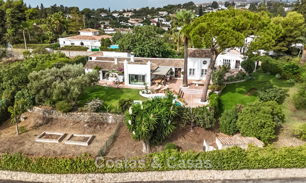 Charming rustic villa with modern comfort for sale in Guadalmina Alta, Marbella 798287