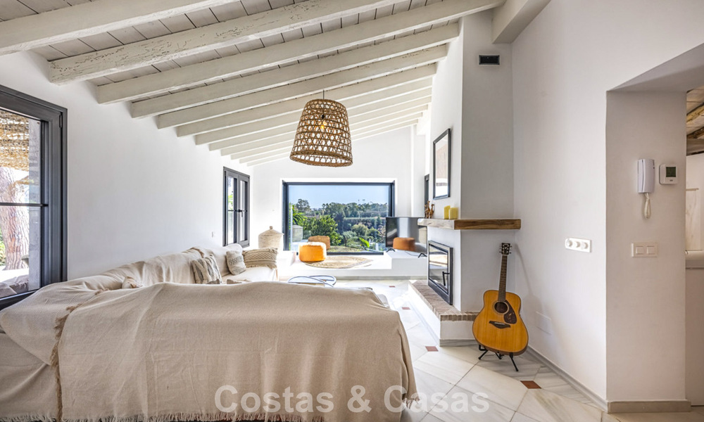 Charming rustic villa with modern comfort for sale in Guadalmina Alta, Marbella 798289