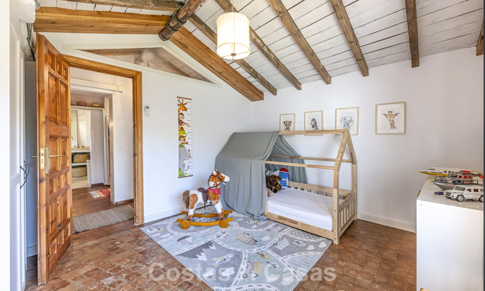 Charming rustic villa with modern comfort for sale in Guadalmina Alta, Marbella 798296